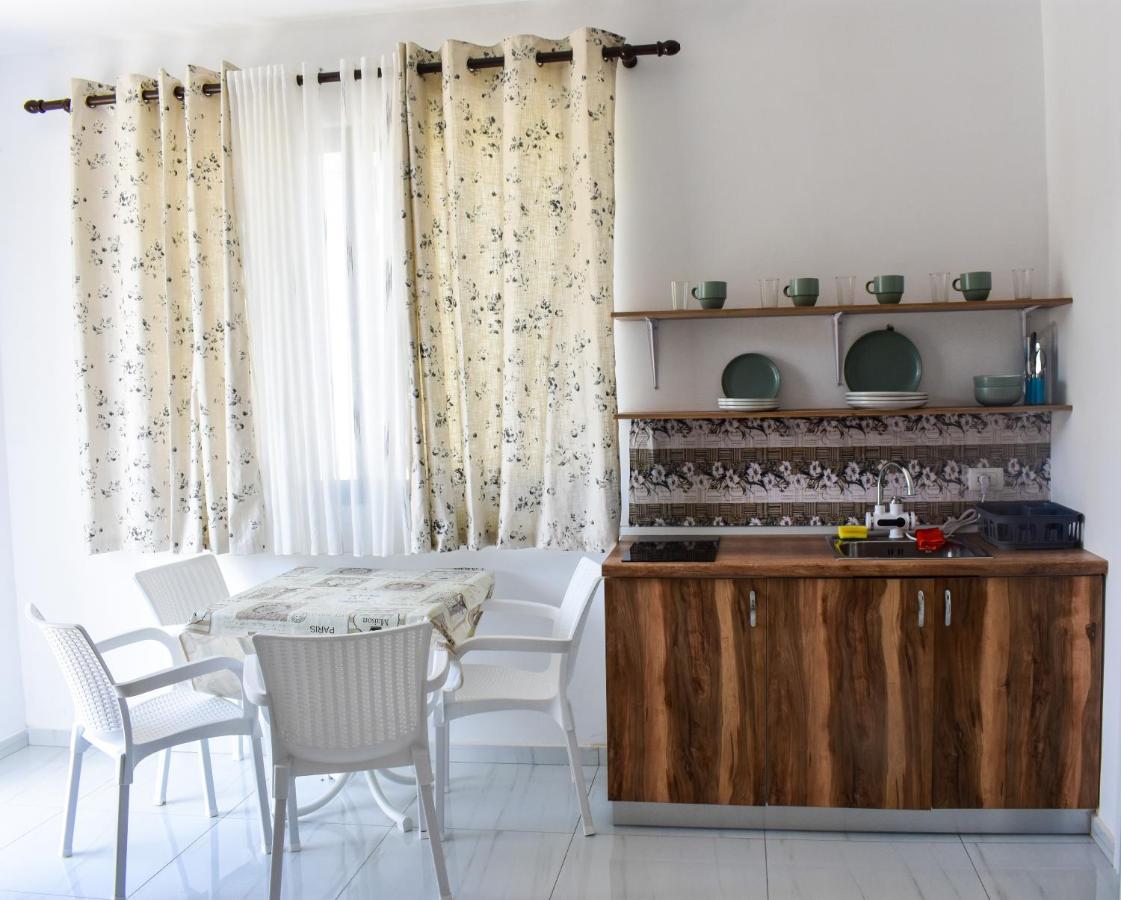 Troi Beach House Vlore Exterior photo