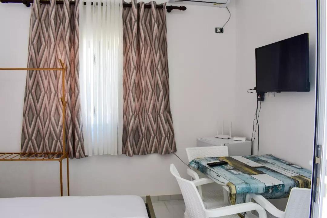 Troi Beach House Vlore Exterior photo