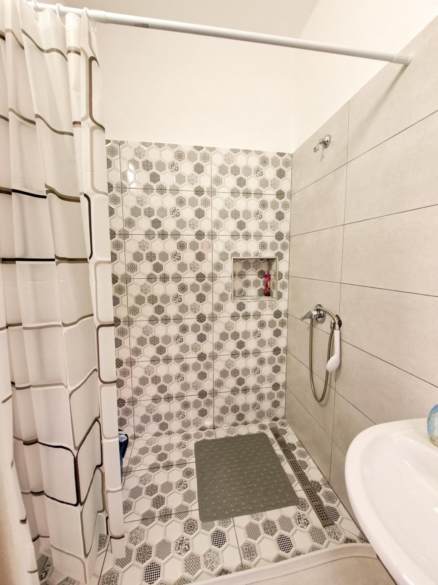 Troi Beach House Vlore Room photo